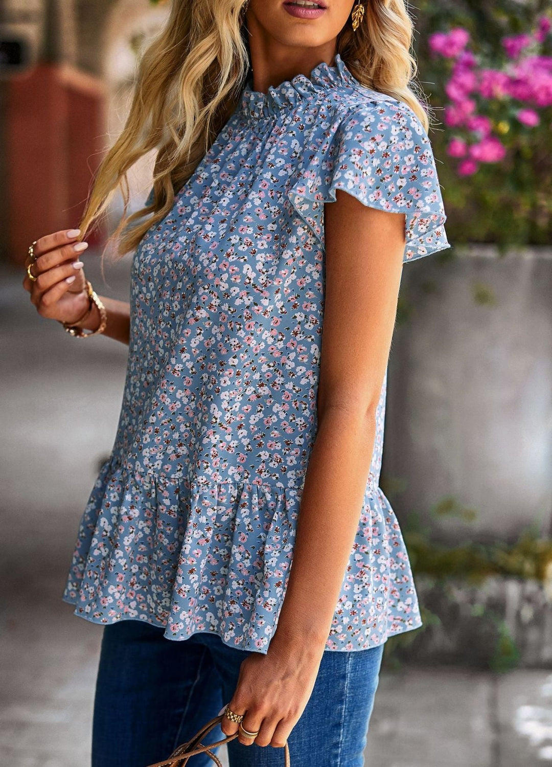 Ditsy Floral Ruffle Sleeve Gathering Blouse