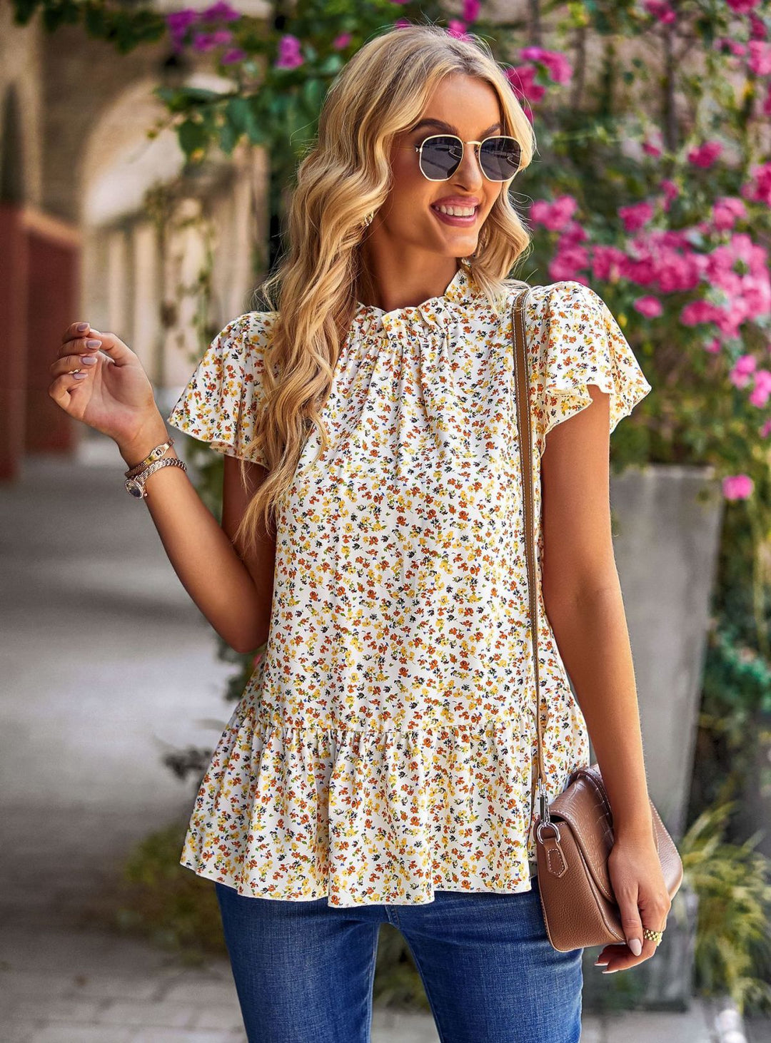Ditsy Floral Ruffle Sleeve Gathering Blouse