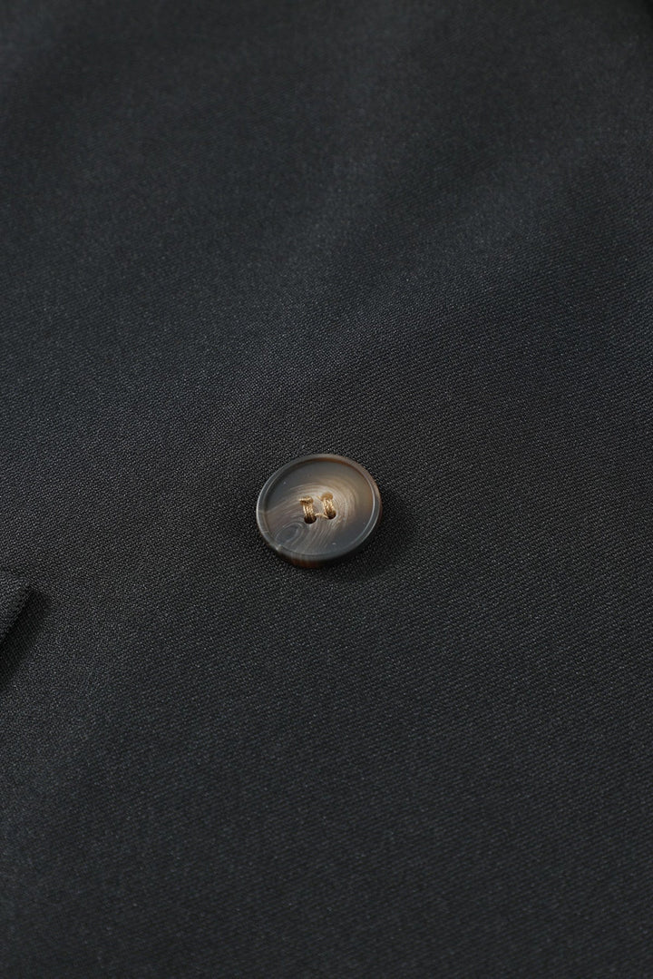 Buttoned Lapel Collar Blazer