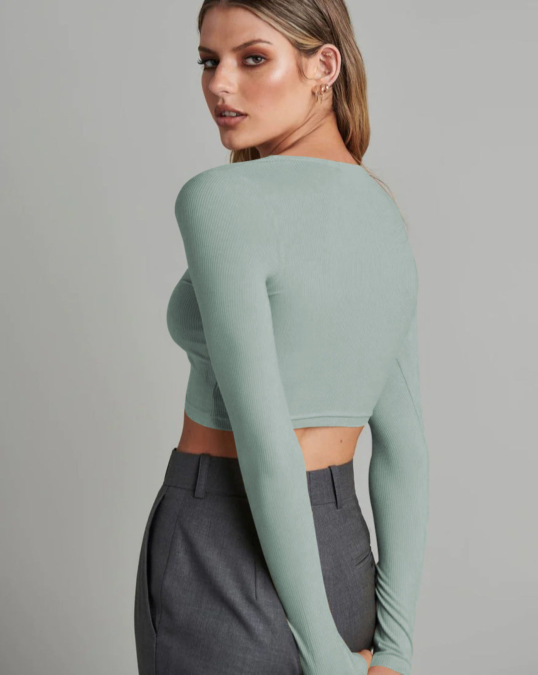 Single-Breasted V-Neck Solid Crop Top