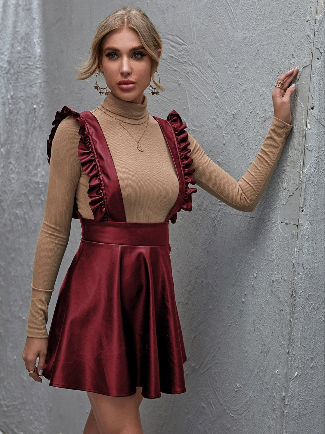 Ruffled Strap Suspender Pleated Skirt
