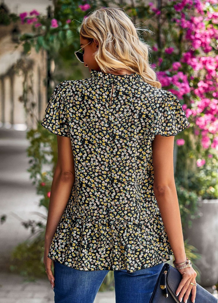 Ditsy Floral Ruffle Sleeve Gathering Blouse