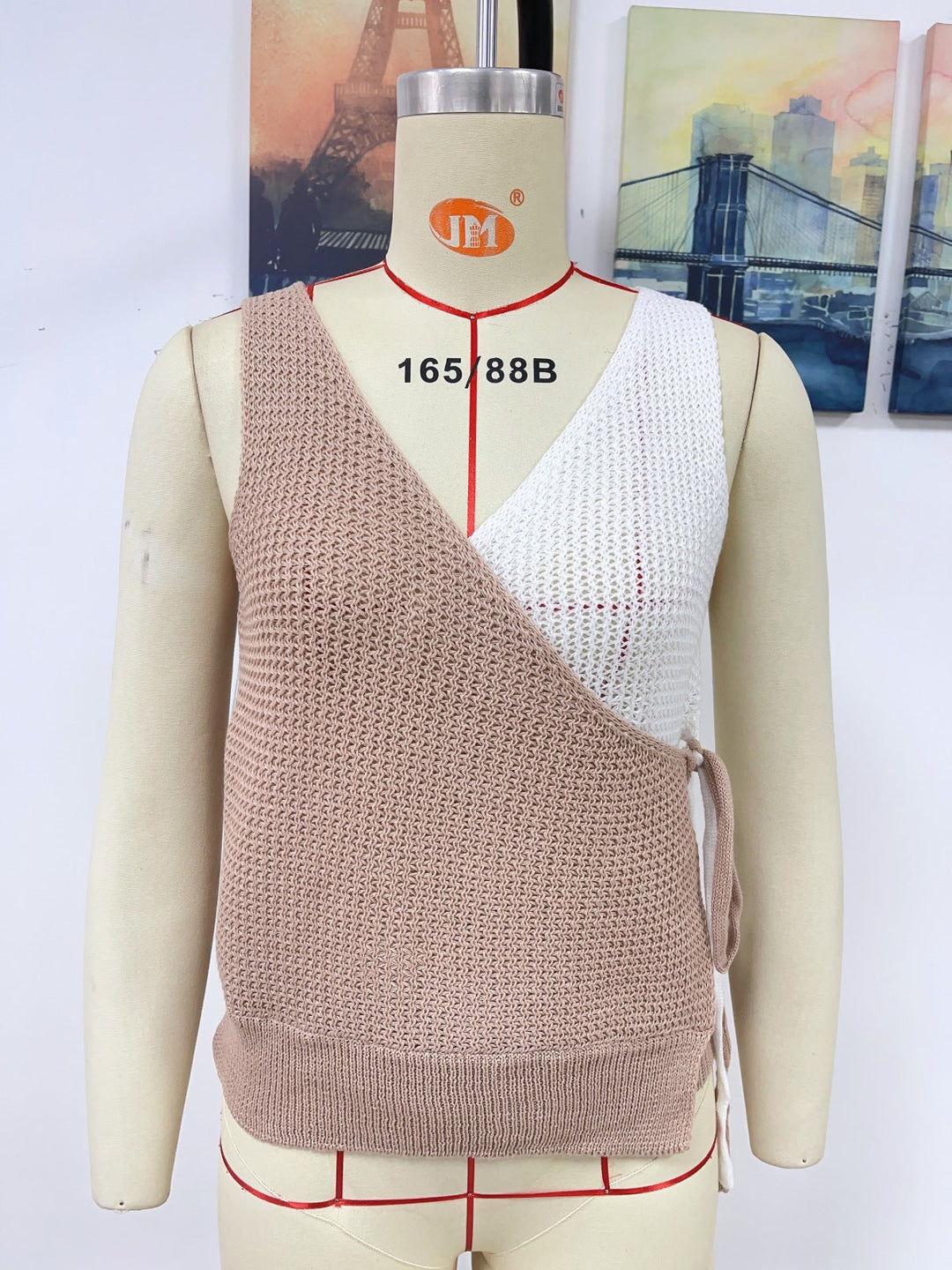 V-Neck Patchwork Knot Fold Sleeveless Top