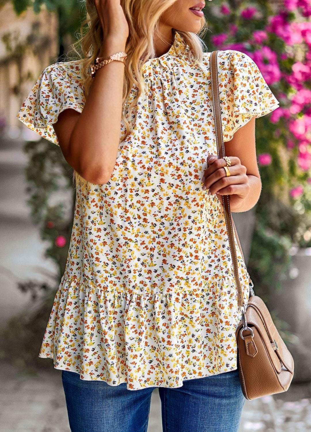 Ditsy Floral Ruffle Sleeve Gathering Blouse