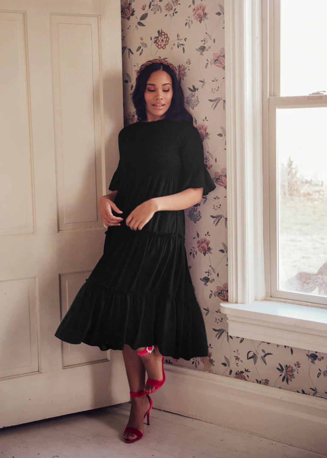 Round Neck Solid Color Smocked A-line Tiered-layered Dress