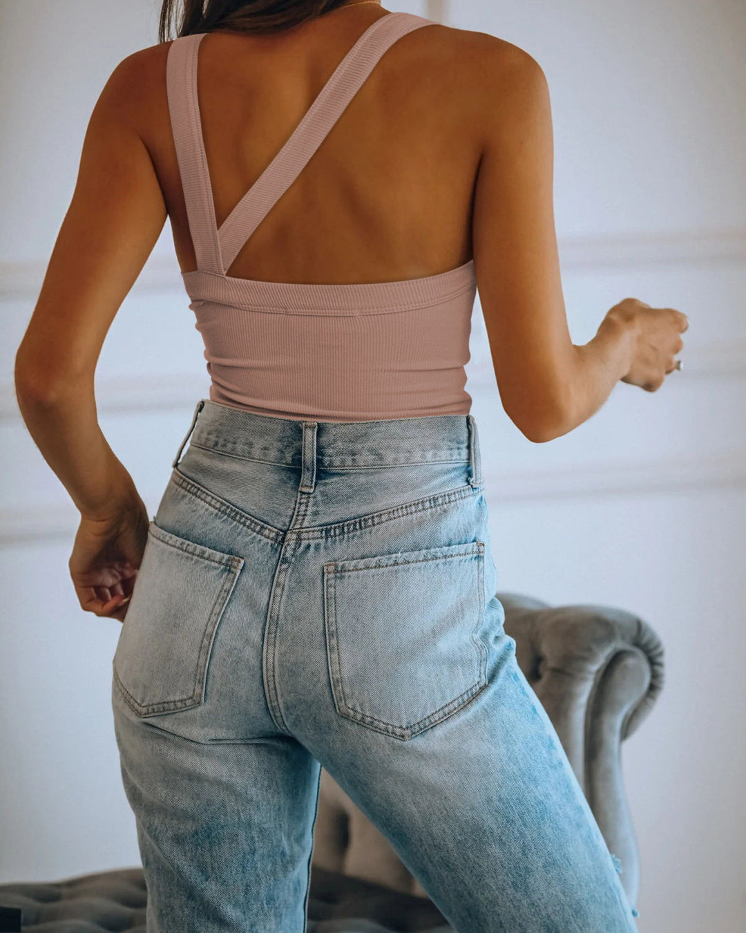 Ribbed Round Neck Sleeveless Backless Tank Top