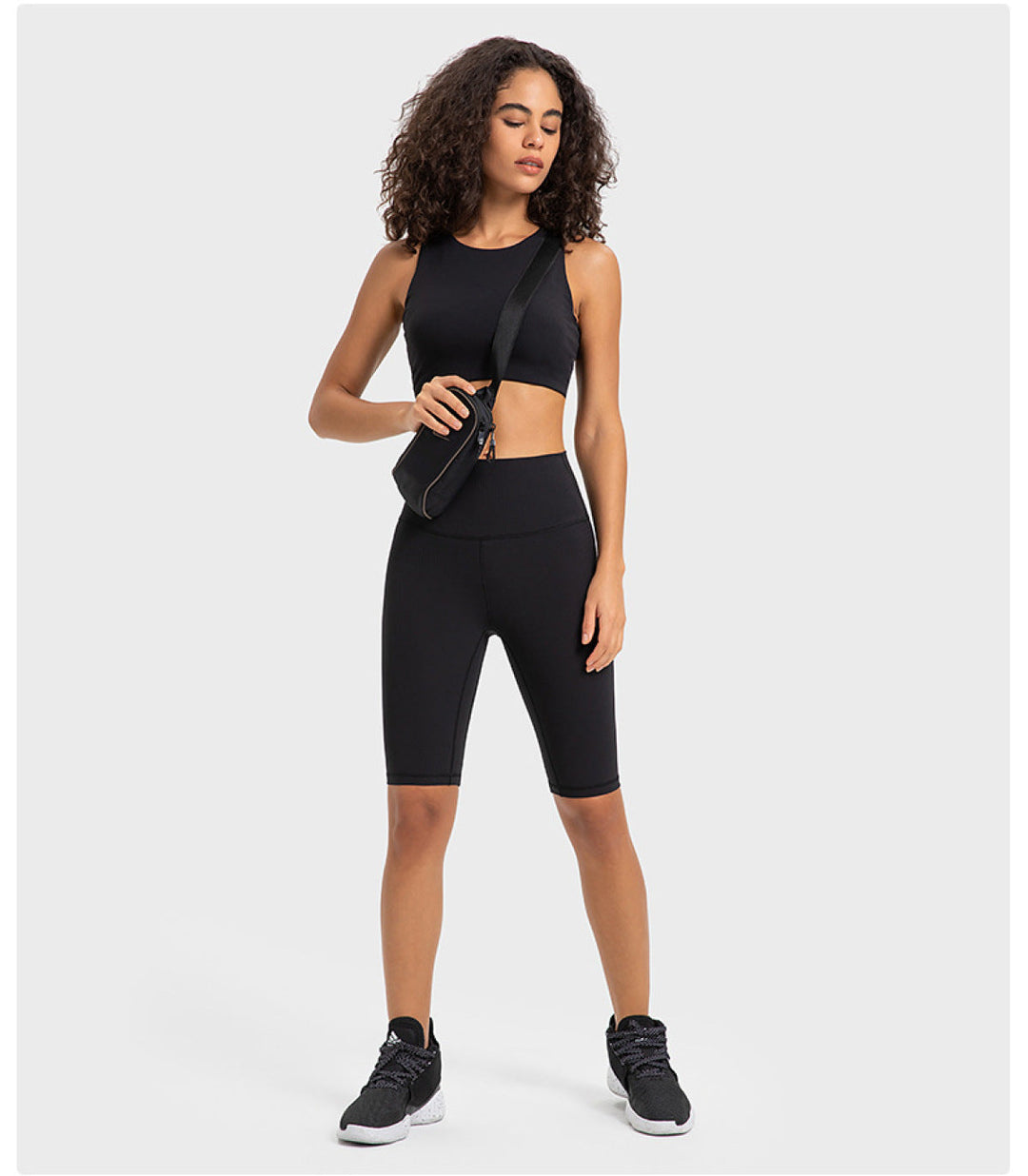 Ribbed Round Neck Wireless Sports Bras