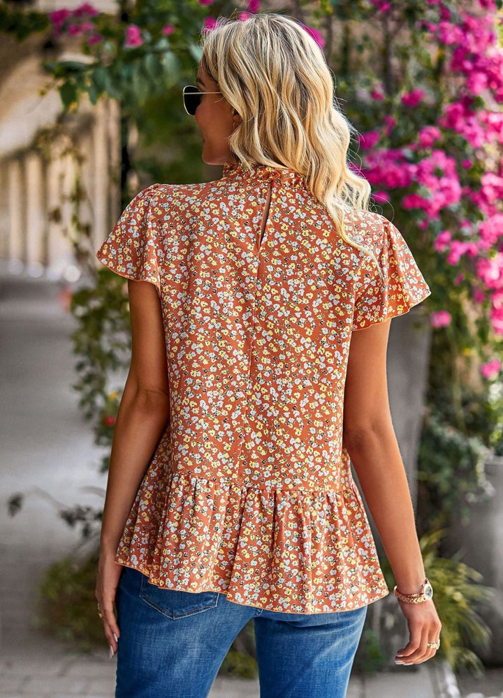 Ditsy Floral Ruffle Sleeve Gathering Blouse